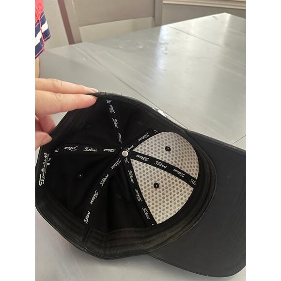Titleist Mens Golf Hat black  7 1/2 - Picture 5 of 6